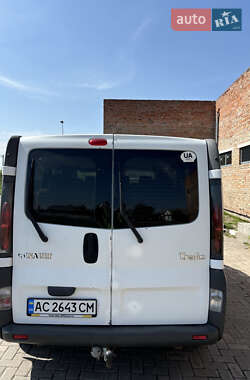 Минивэн Renault Trafic 2005 в 