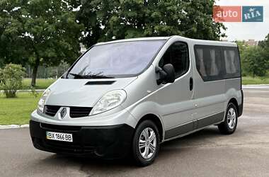 Минивэн Renault Trafic 2008 в Ровно