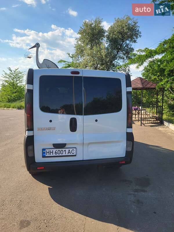 Минивэн Renault Trafic 2003 в Березовке