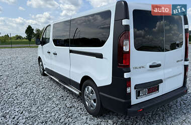 Минивэн Renault Trafic 2018 в 