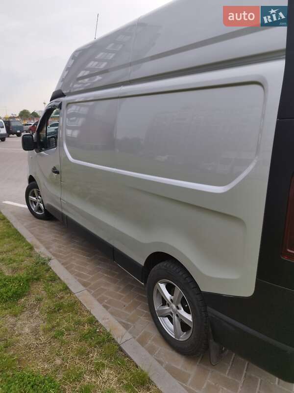 Грузовой фургон Renault Trafic 2020 в Житомире