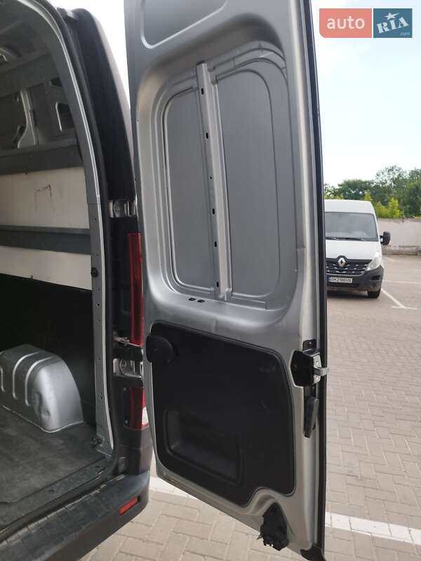 Грузовой фургон Renault Trafic 2020 в Житомире