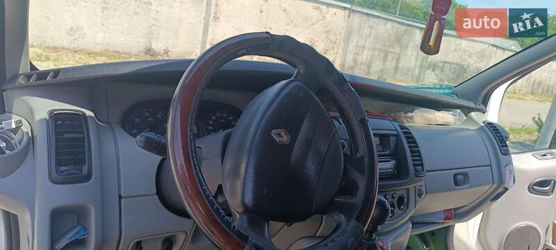 Минивэн Renault Trafic 2003 в Стрые