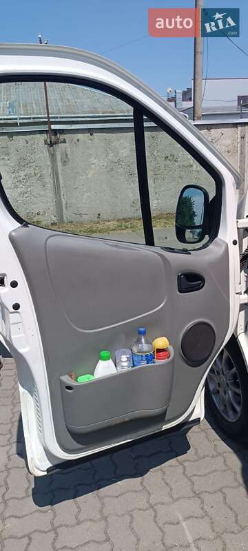 Минивэн Renault Trafic 2003 в Стрые