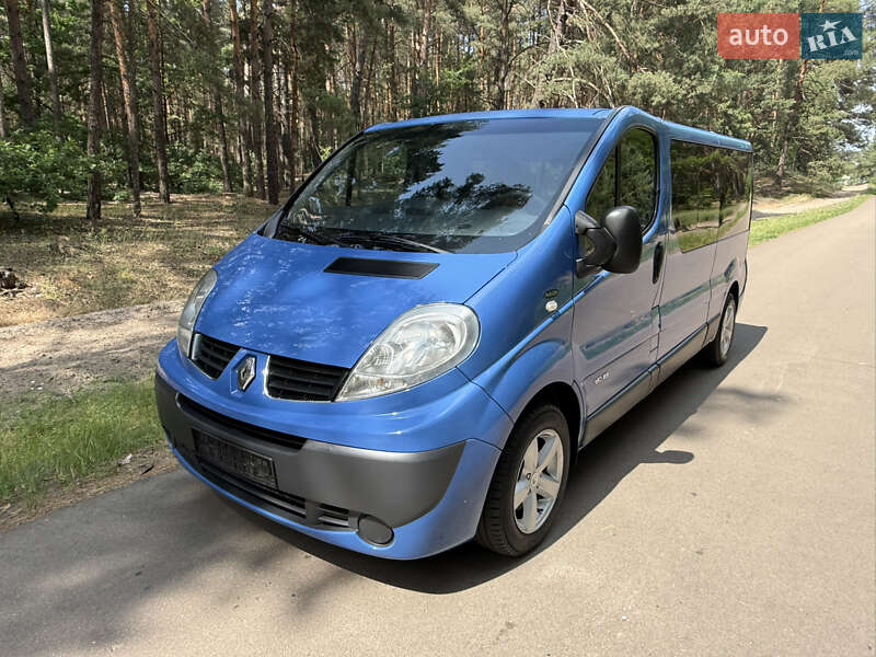 Минивэн Renault Trafic 2014 в Киеве