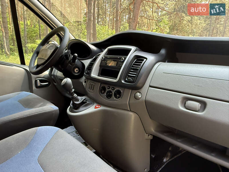 Минивэн Renault Trafic 2014 в Киеве