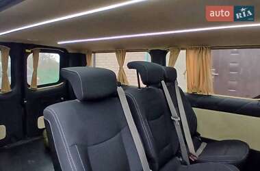Минивэн Renault Trafic 2017 в 