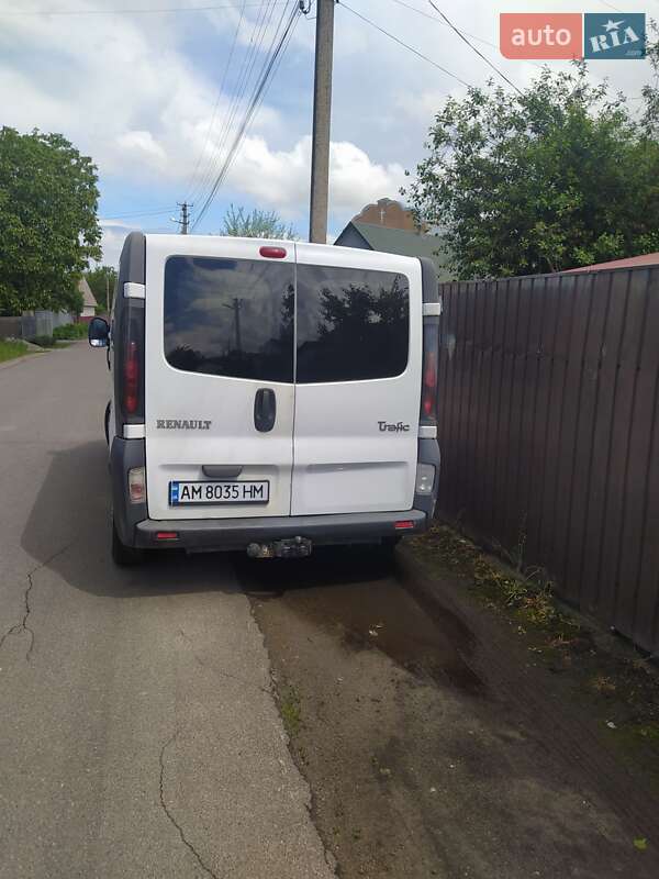 Минивэн Renault Trafic 2006 в Бородянке фото 2 Минивэн Renault Trafic 2006 в Бородянке