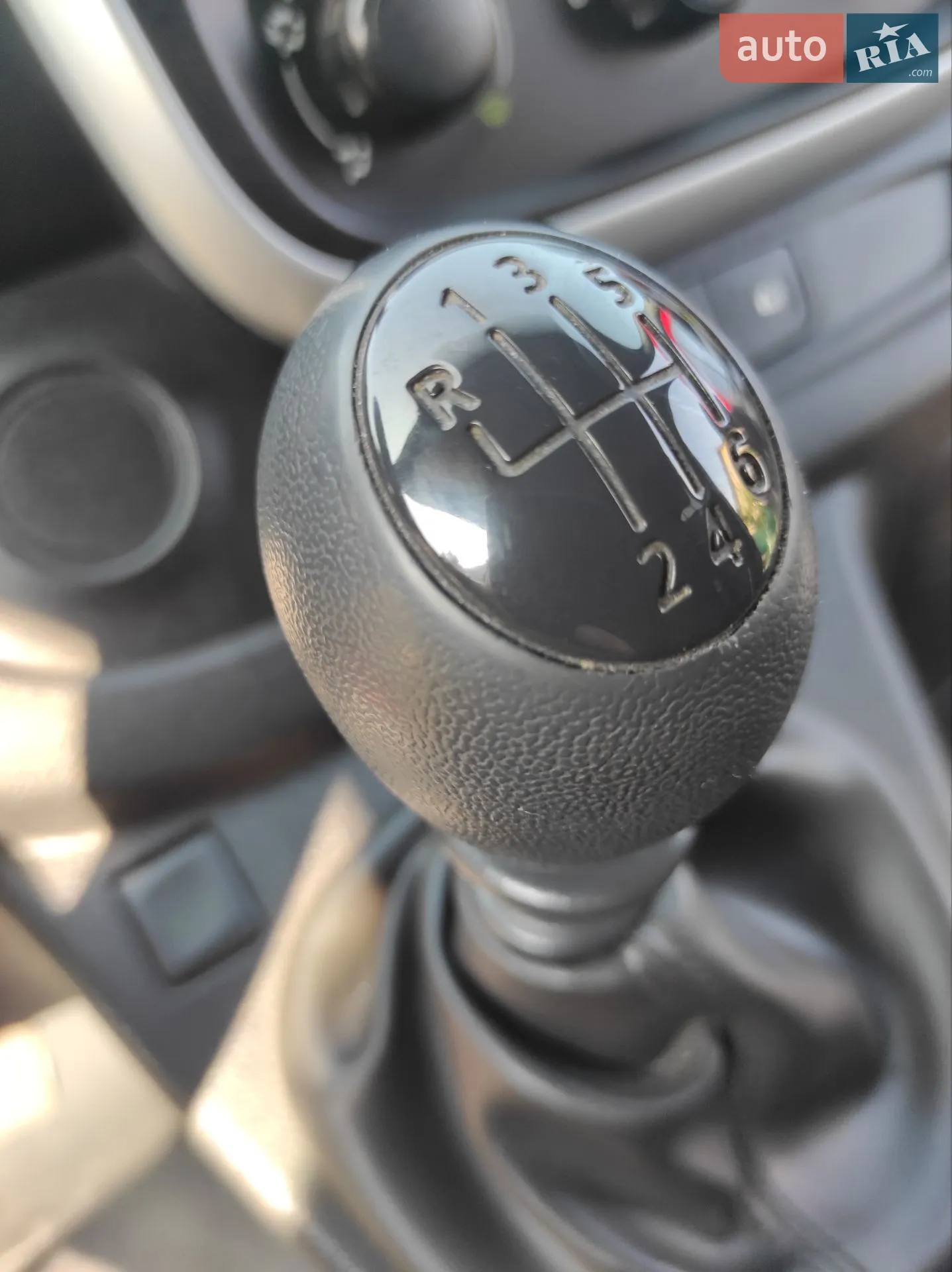 2015 Renault Trafic - мініатюра 5