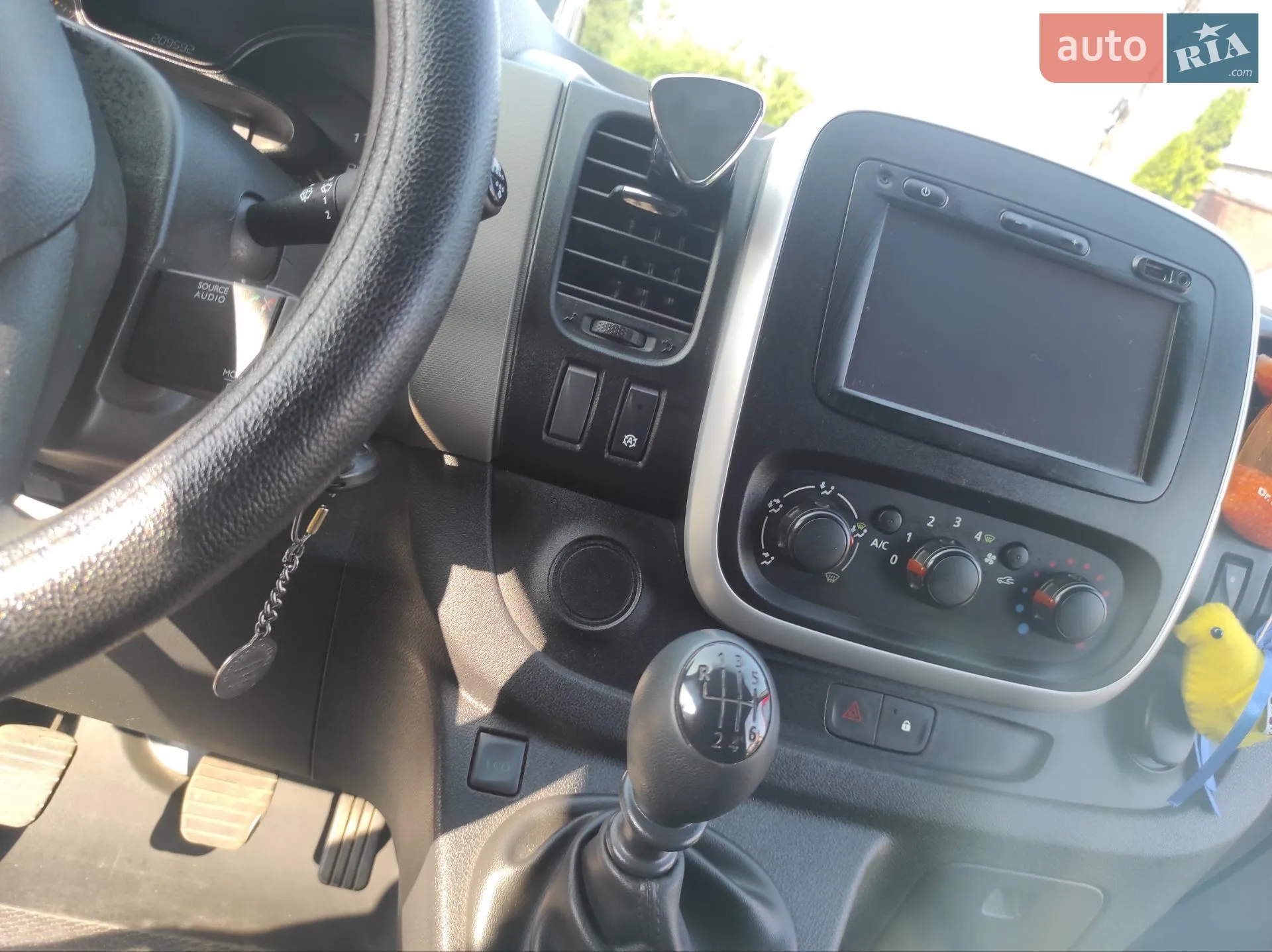 2015 Renault Trafic - мініатюра 6