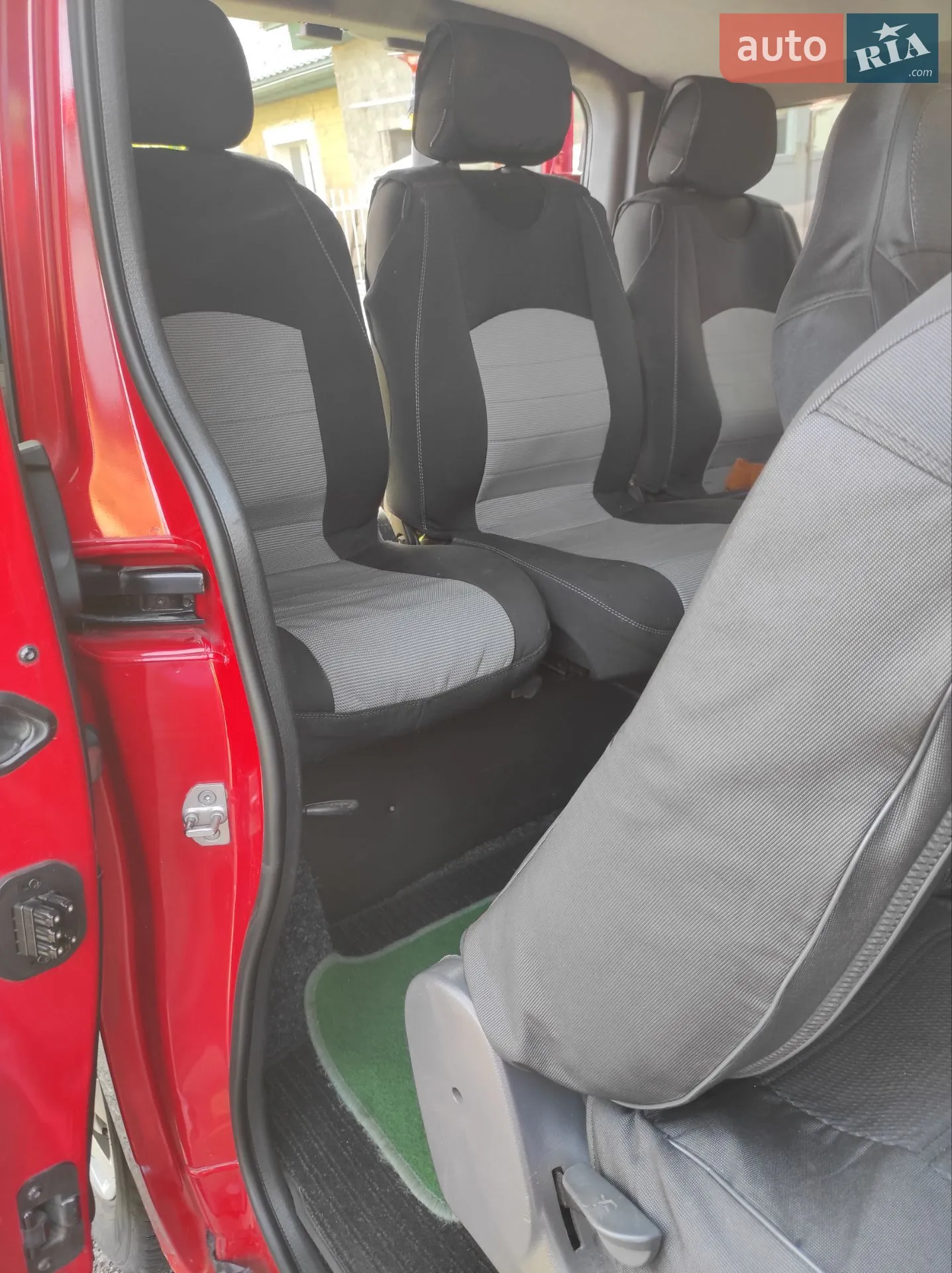 2015 Renault Trafic - мініатюра 9