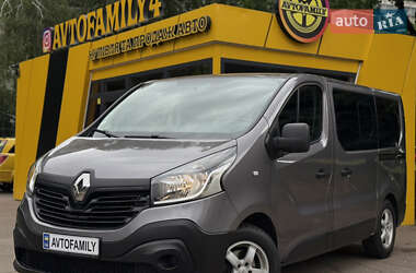 Минивэн Renault Trafic 2017 в Киеве