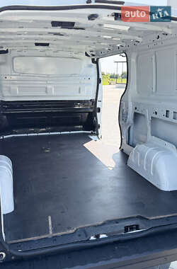 Грузовой фургон Renault Trafic 2022 в 