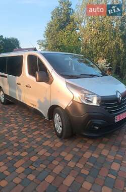 Мінівен Renault Trafic 2016 в Камені-Каширському