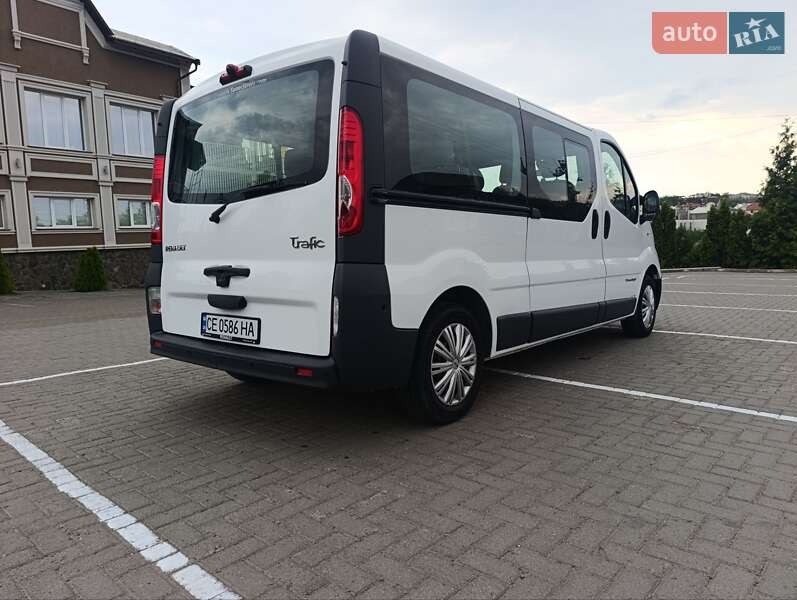 Минивэн Renault Trafic 2010 в Черновцах