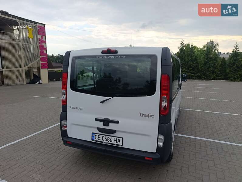 Минивэн Renault Trafic 2010 в Черновцах