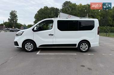 Минивэн Renault Trafic 2022 в 