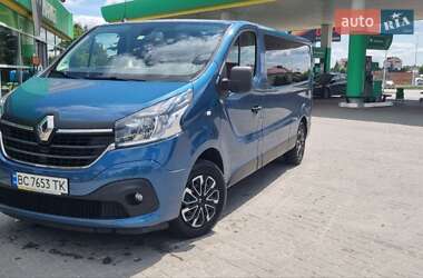 Минивэн Renault Trafic 2020 в 