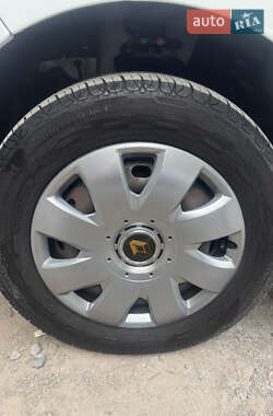 Грузовой фургон Renault Trafic 2019 в  фото 12 Грузовой фургон Renault Trafic 2019 в