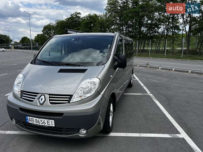 Мінівен Renault Trafic 2011 в Дніпрі фото 2 Мінівен Renault Trafic 2011 в Дніпрі