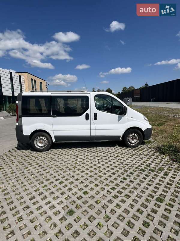 Минивэн Renault Trafic 2008 в Хмельницком