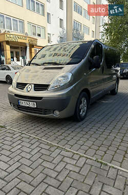 Минивэн Renault Trafic 2010 в Каменец-Подольском
