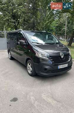 Минивэн Renault Trafic 2016 в Киеве