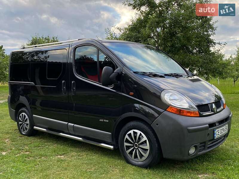 Мінівен Renault Trafic 2002 в Коломиї