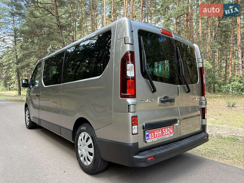 Минивэн Renault Trafic 2018 в Киеве