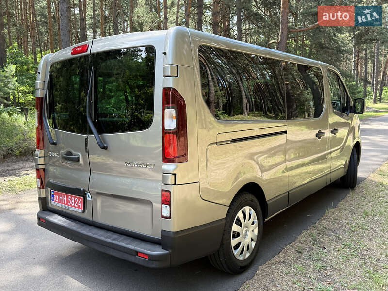 Минивэн Renault Trafic 2018 в Киеве