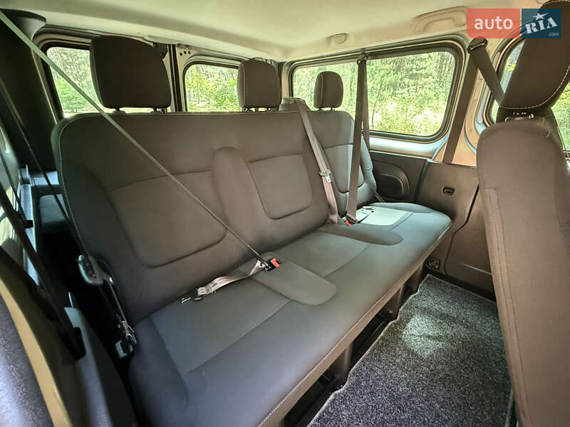 Минивэн Renault Trafic 2018 в Киеве