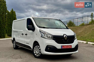 Вантажний фургон Renault Trafic 2016 в Полтаві