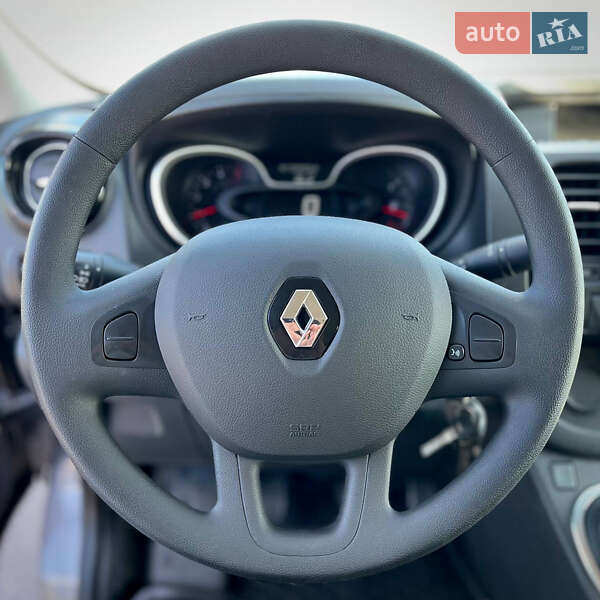 Минивэн Renault Trafic 2019 в Киеве