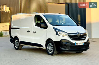 Грузовой фургон Renault Trafic 2020 в Млинове