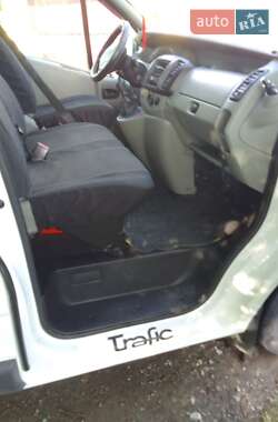 Минивэн Renault Trafic 2003 в Борщеве