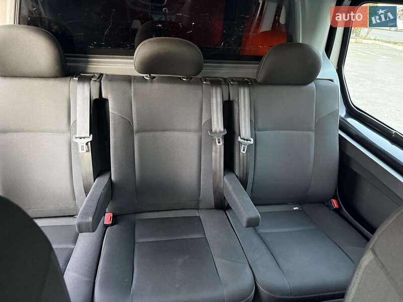 Минивэн Renault Trafic 2017 в Дубно