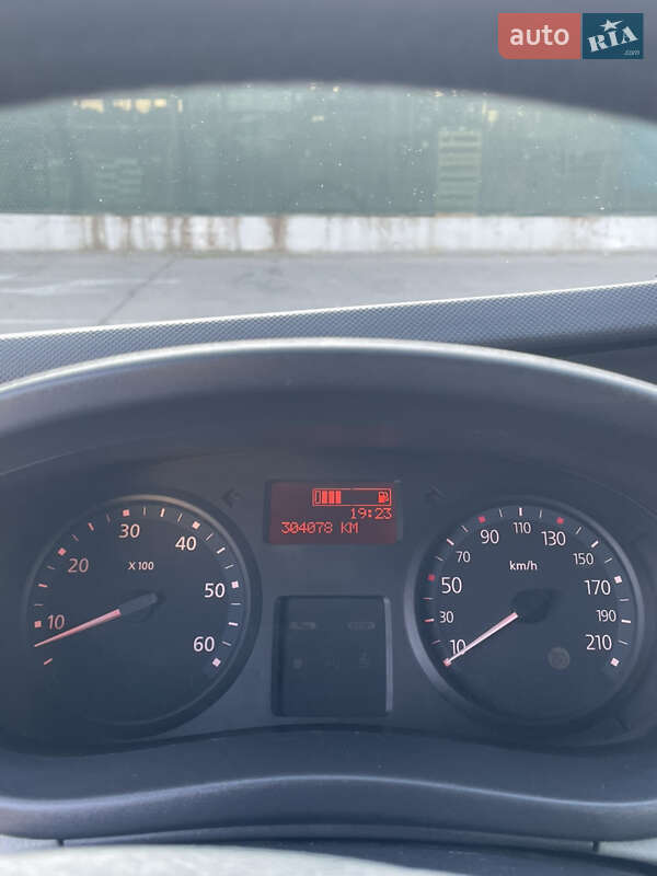 Грузовой фургон Renault Trafic 2014 в Запорожье