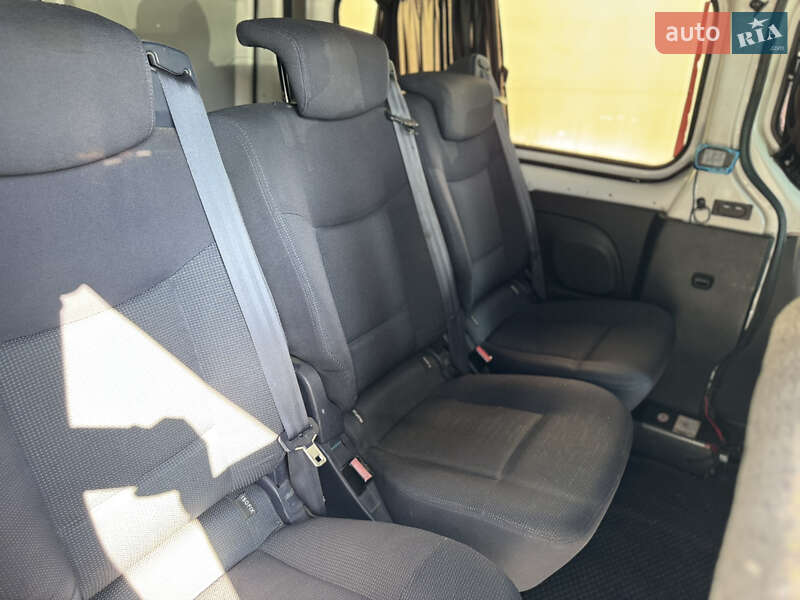 Минивэн Renault Trafic 2016 в Ивано-Франковске