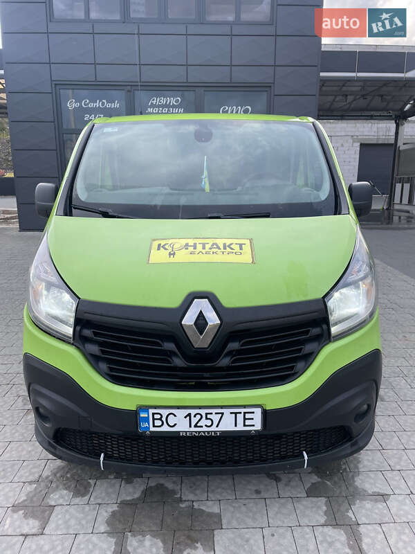 Renault Trafic 2016