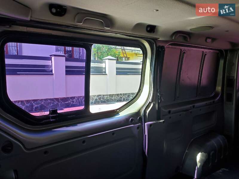 Минивэн Renault Trafic 2008 в Львове