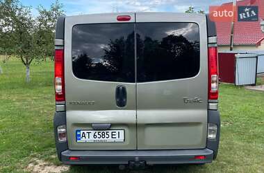 Минивэн Renault Trafic 2007 в 