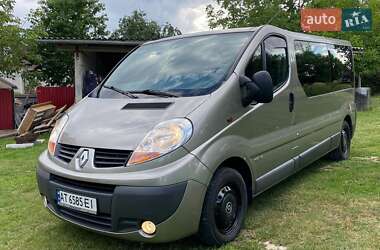 Минивэн Renault Trafic 2007 в 