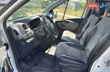 Минивэн Renault Trafic 2019 в 