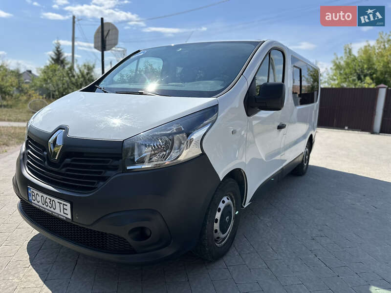 Минивэн Renault Trafic 2019 в 