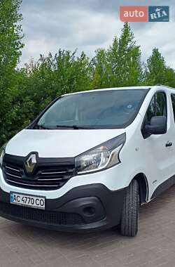 Мінівен Renault Trafic 2015 в Нововолинську