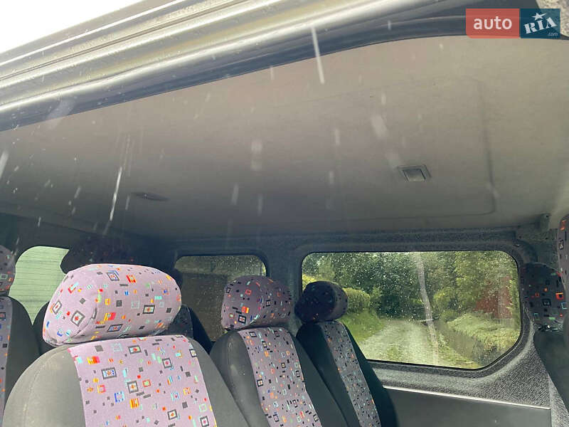 Мінівен Renault Trafic 2007 в Коломиї