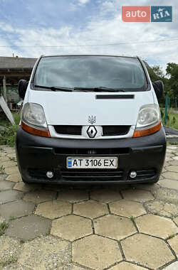 Мінівен Renault Trafic 2006 в Івано-Франківську
