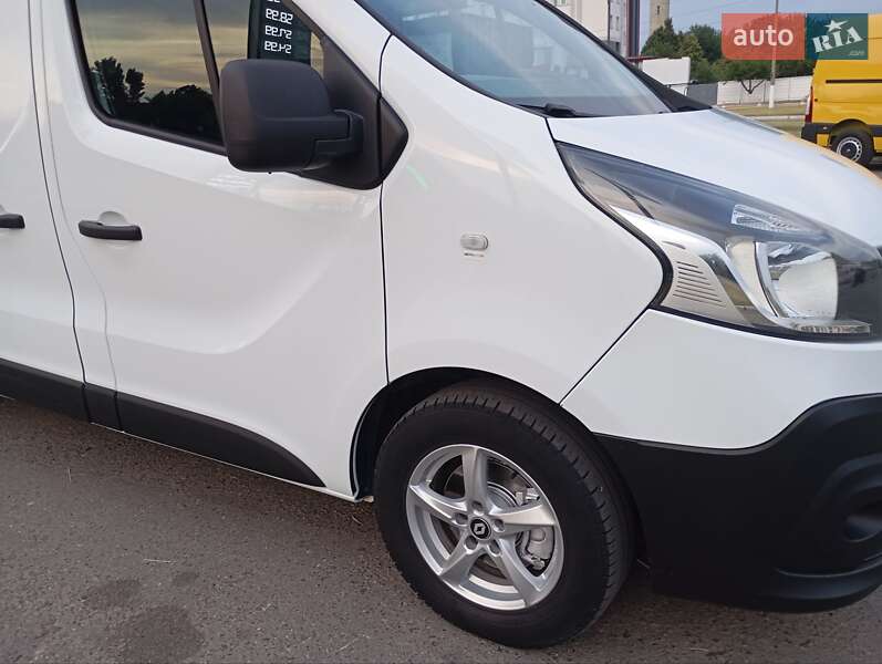 Грузовой фургон Renault Trafic 2019 в Дубно
