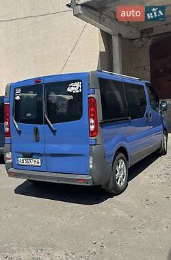 Минивэн Renault Trafic 2009 в 