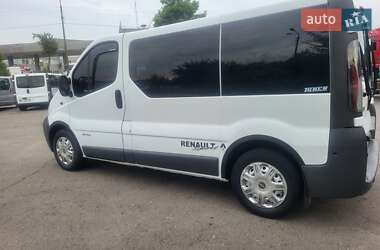 Минивэн Renault Trafic 2004 в 